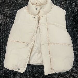 Zara Off-White Puffer Vest